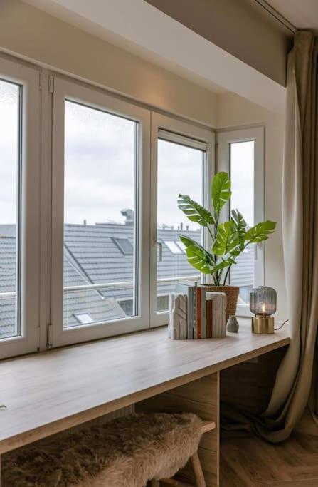 Juan - Stijlvol Appartement Met Uitzicht Op De Kaai 奥斯滕德 外观 照片